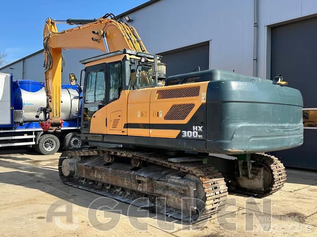 Hyundai HX300NL Rupsgraafmachines