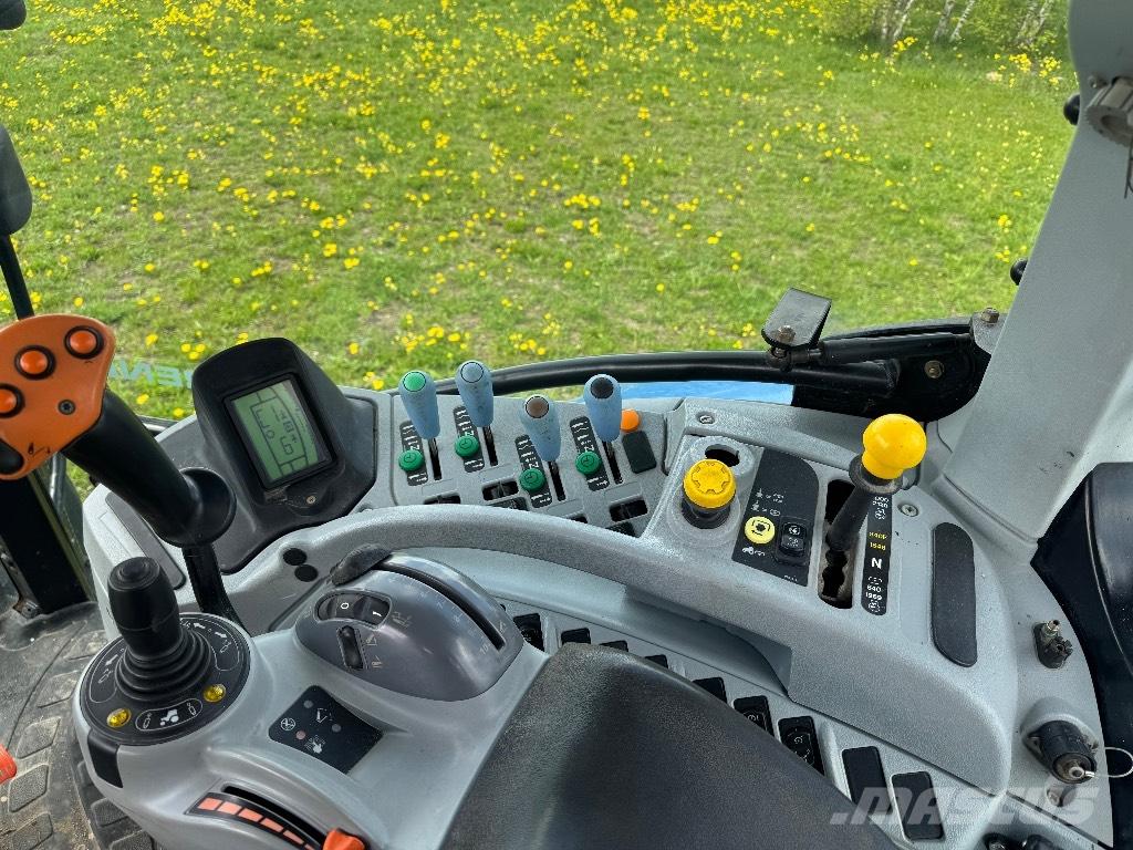 New Holland T 6070 Tractoren