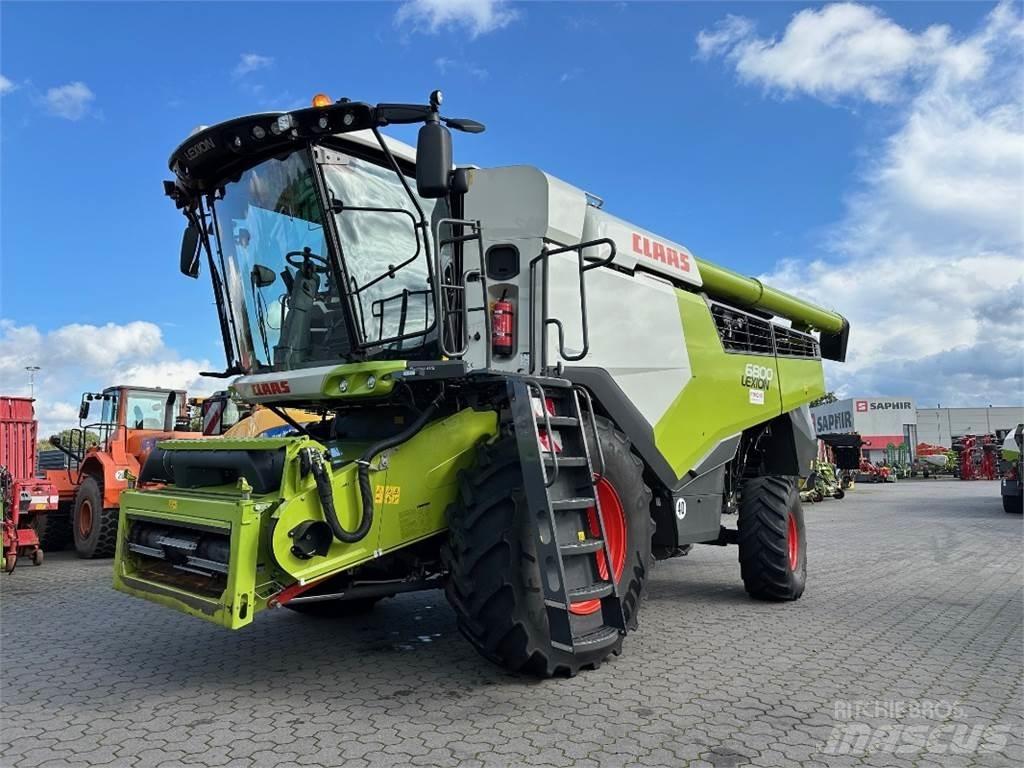 CLAAS Lexion 6800 Maaidorsmachines