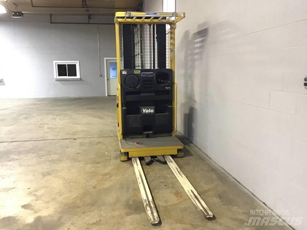Yale OS030EFN24TE095 Orderpicker voor middelhoog niveau