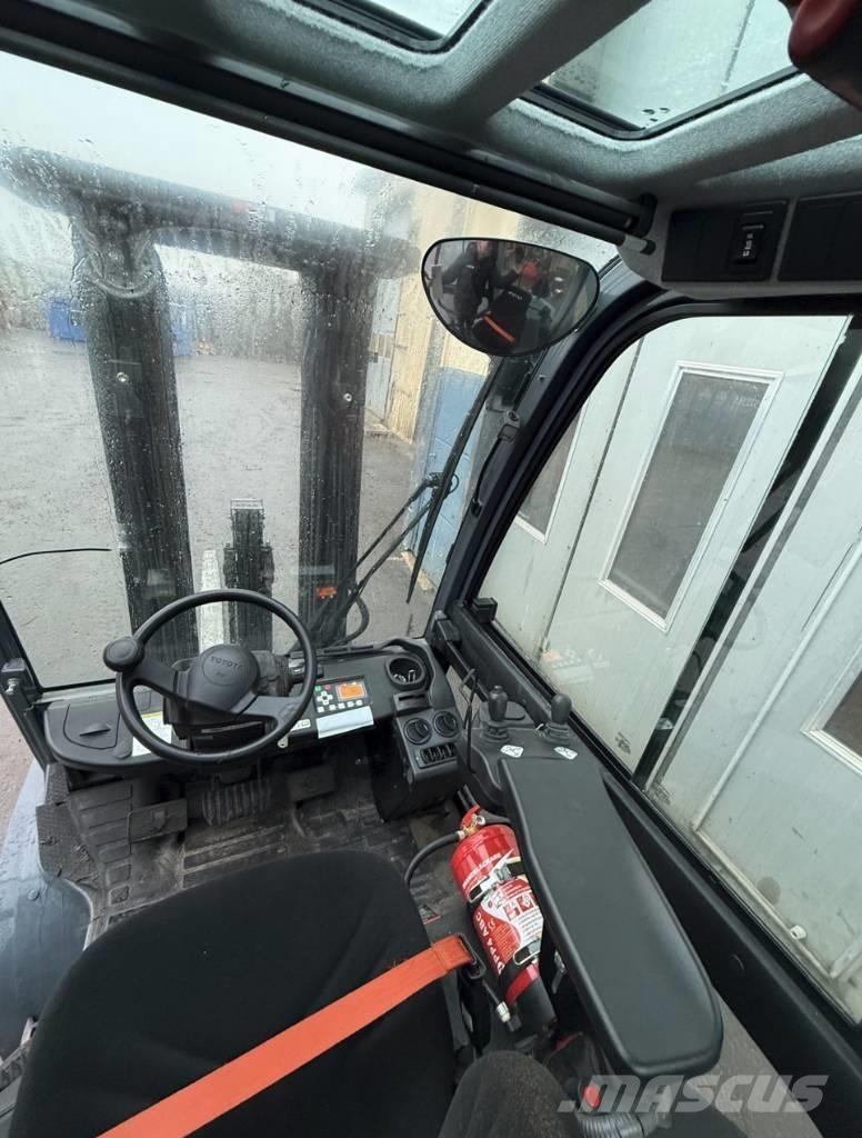 Toyota truck 8FD30F Diesel heftrucks