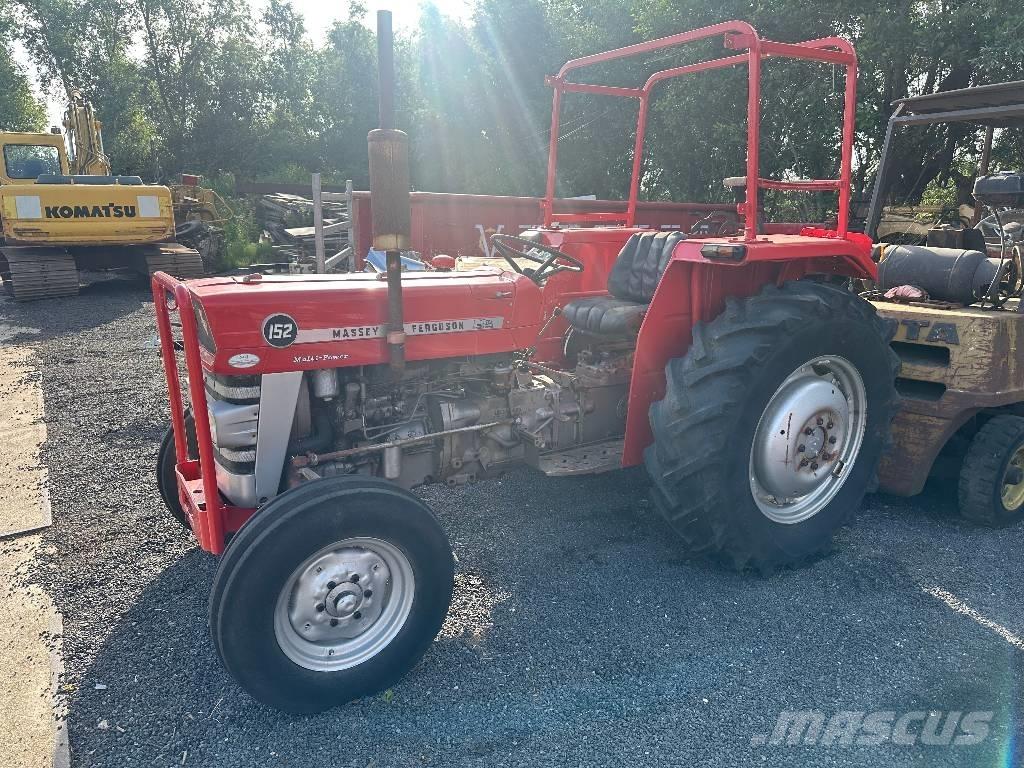 Massey Ferguson 152 Tractoren