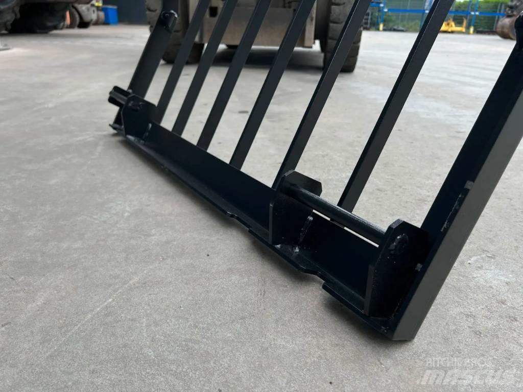 CAT 320D Guard Cabine en interieur