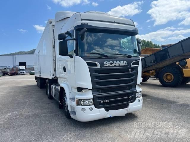Scania R 520 Trekkers