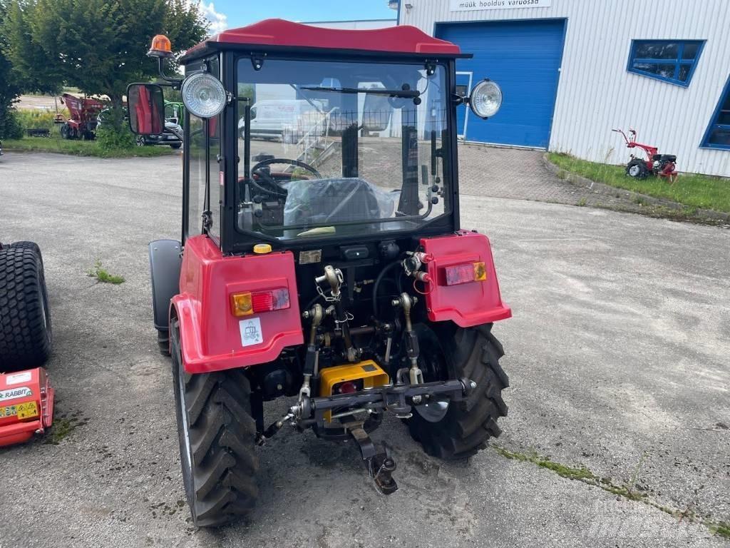 Belarus 320.4 Tractoren