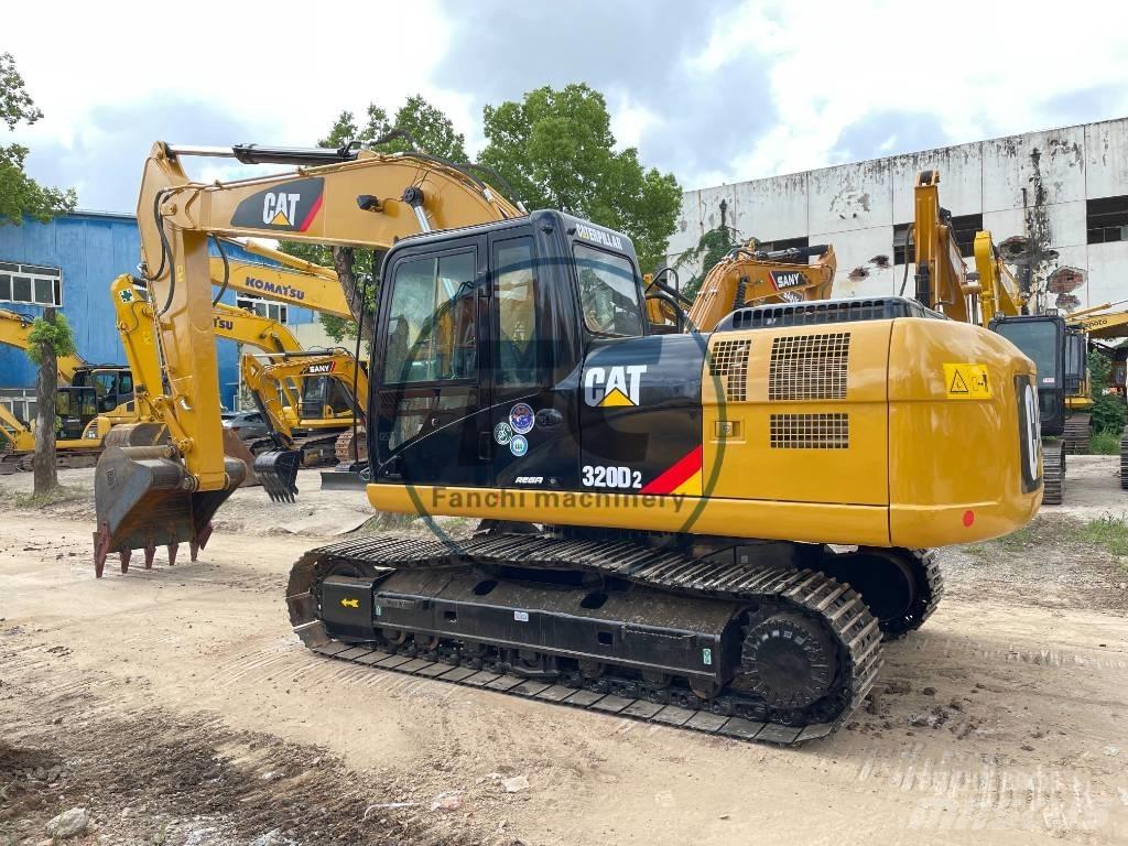 CAT 320 D 2 Midigraafmachines 7t - 12t