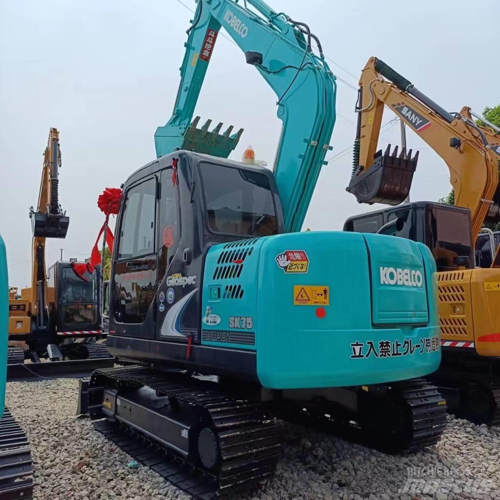 Kobelco SK 75 Rupsgraafmachines