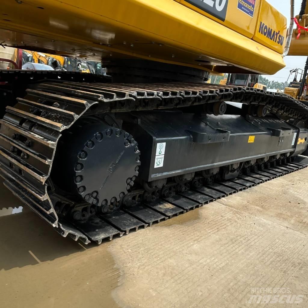 Komatsu 220-8 Rupsgraafmachines