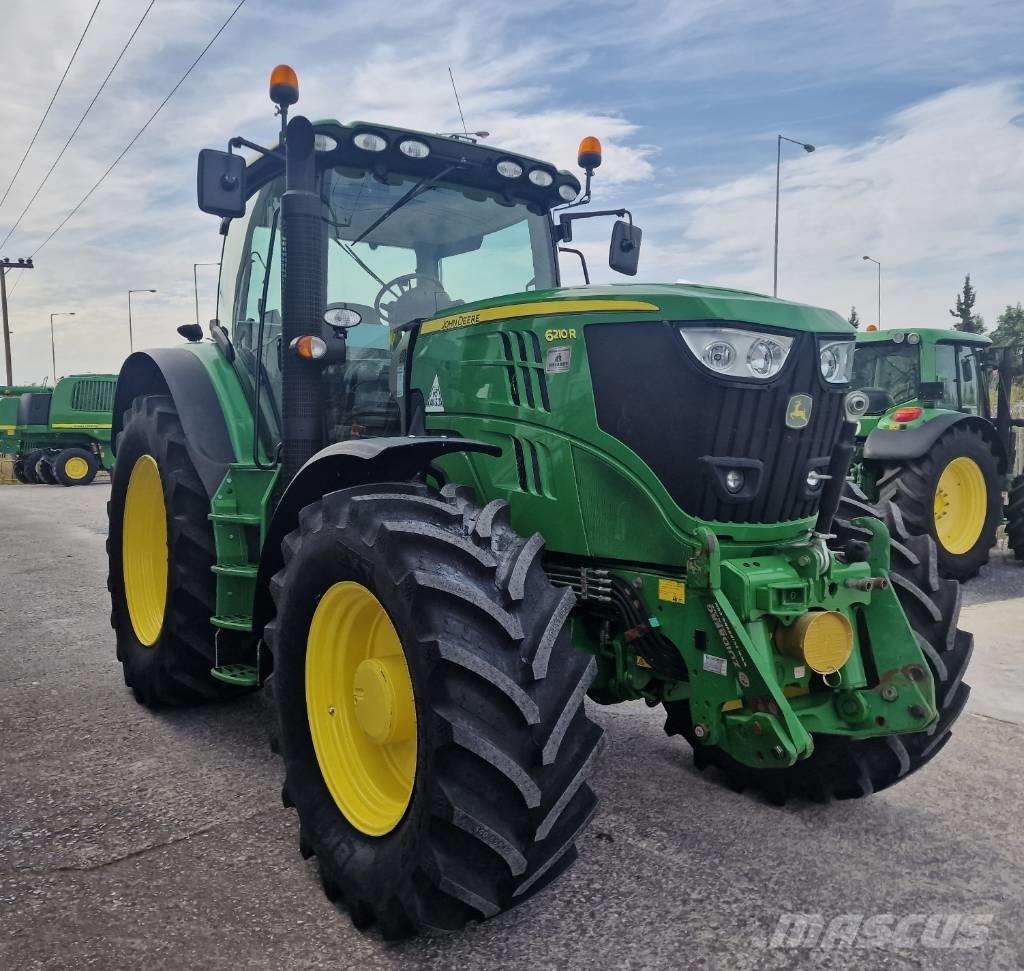 John Deere 6210 R Tractoren