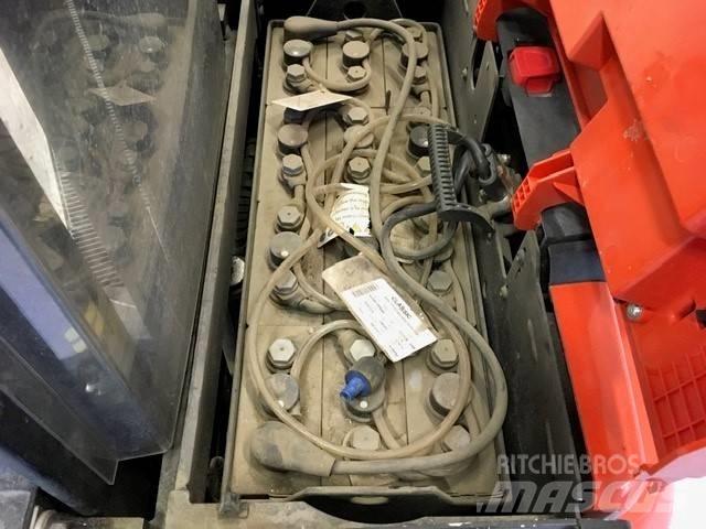 Toyota SWE 120 L Stapelaar meeloop