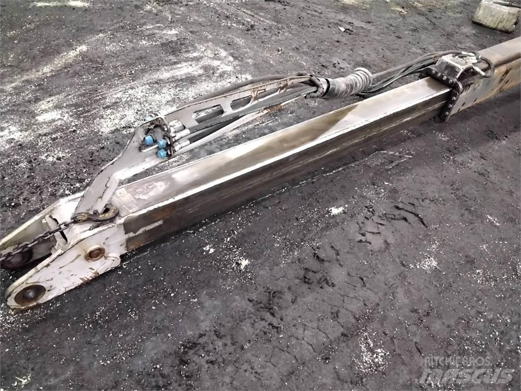 Valmet CRF14 Uitrijwagenkranen