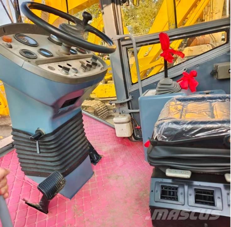 XCMG XS 142 J Grondverdichtingsmachines