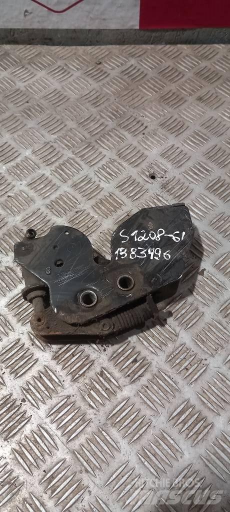 Scania 94 D.   1383496 Cabine en interieur