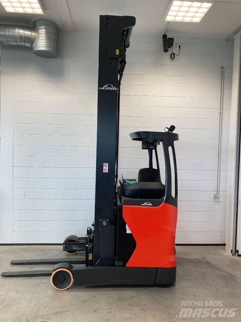 Linde R14HD/1120 Reachtruck voor hoog niveau