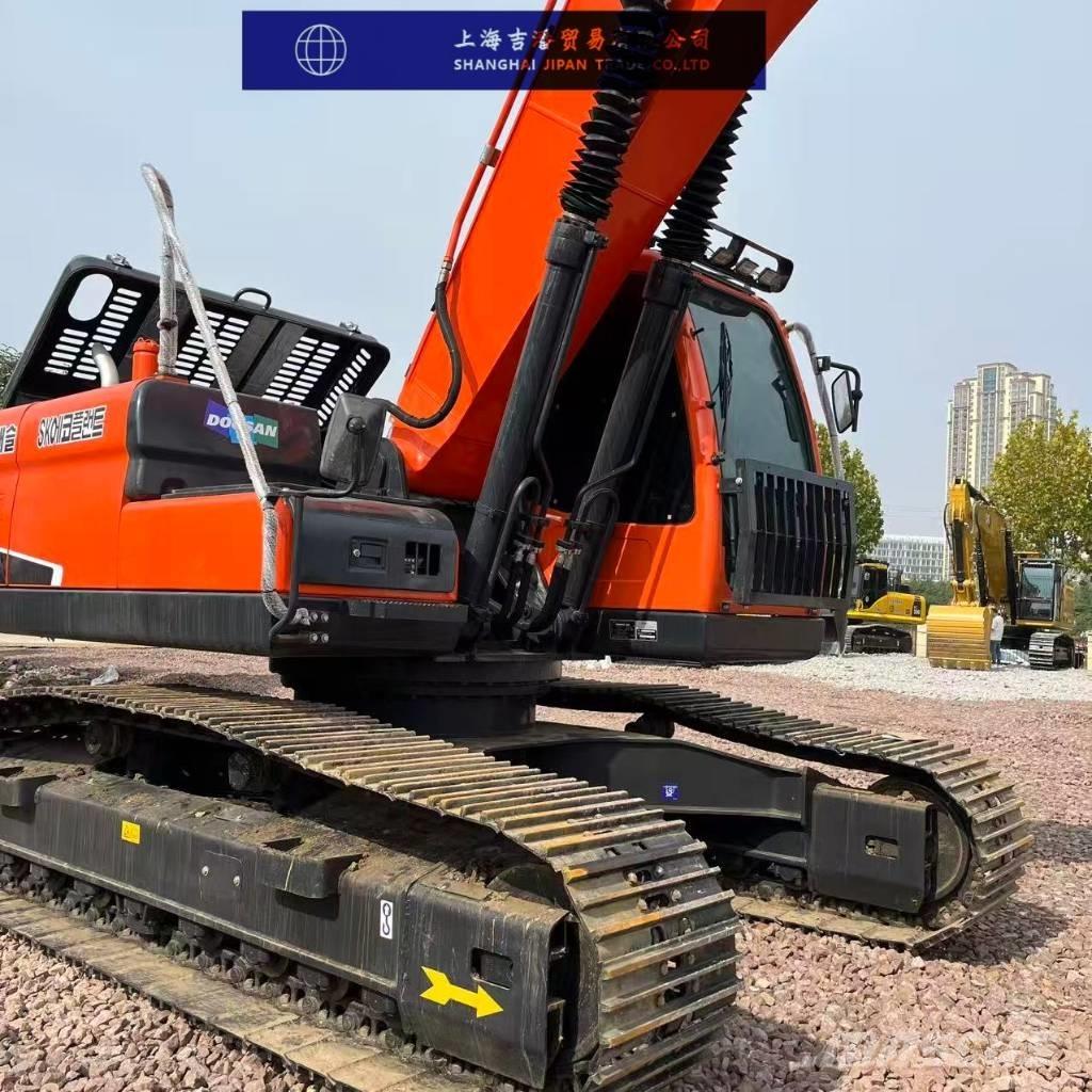 Doosan DX 225 Rupsgraafmachines