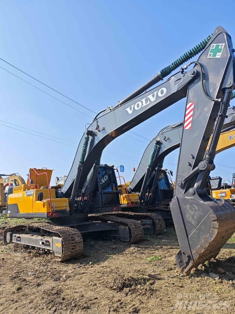 Volvo EC 250 D L Rupsgraafmachines