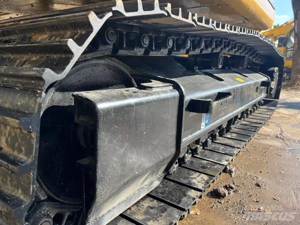 CAT 320 D Rupsgraafmachines