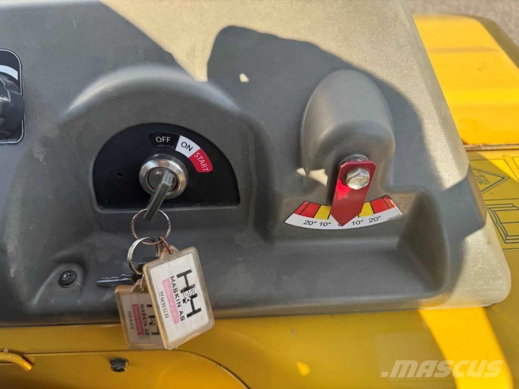 Yanmar C30R-3TV Rupsdumpers