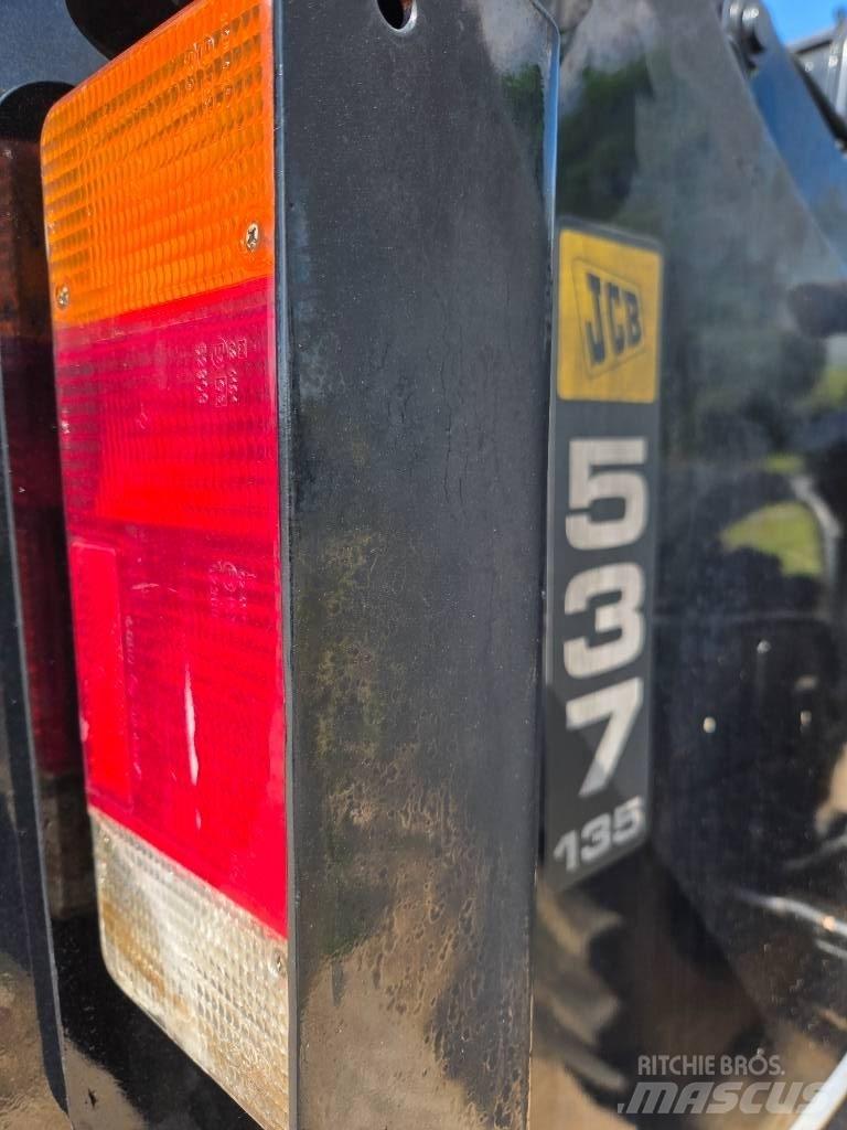 JCB 537-135 Verreikers