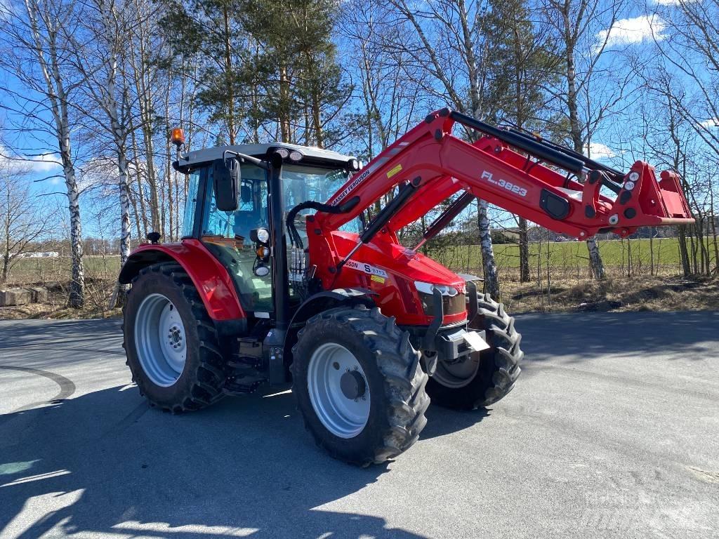 Massey Ferguson 5713 Tractoren