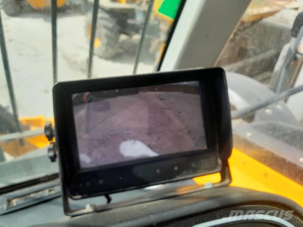 JCB 540-140 Hi-Viz Verreikers voor landbouw