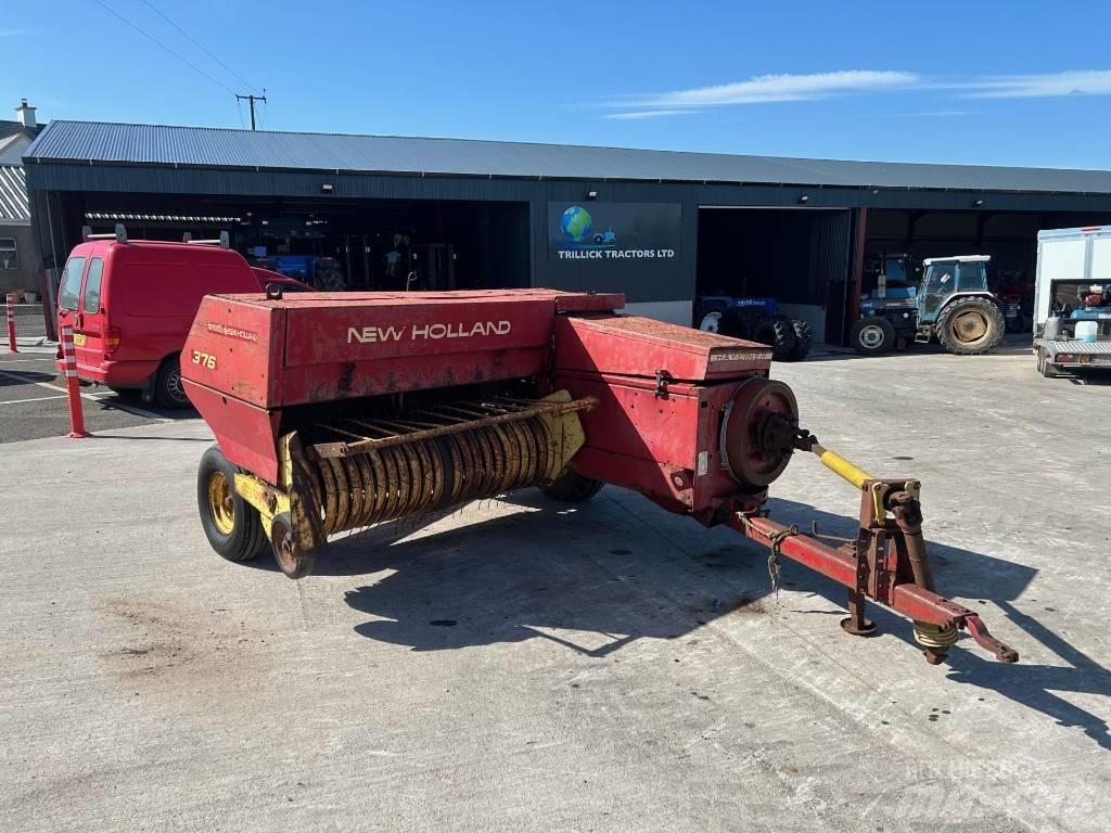 New Holland 376 Vierkante balenpers