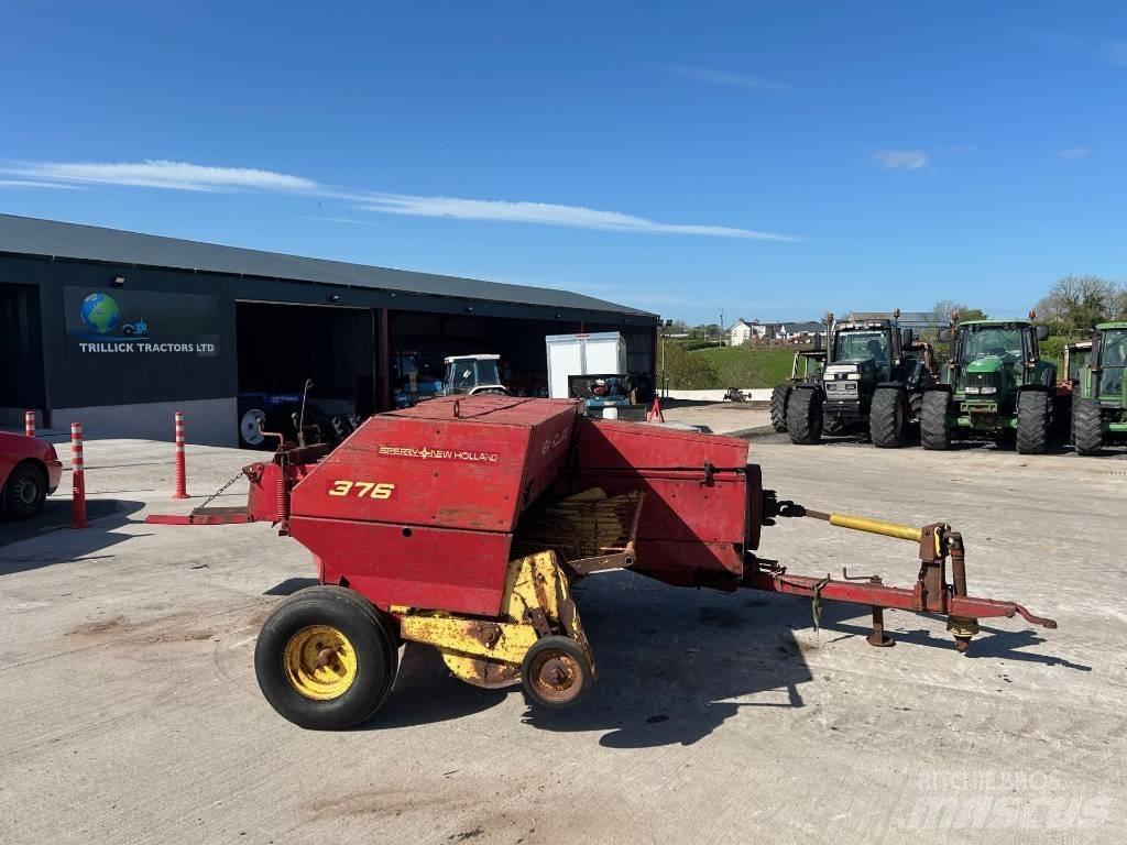 New Holland 376 Vierkante balenpers