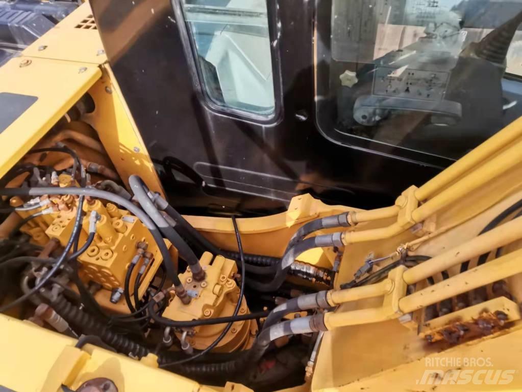 Hyundai 110-7 Rupsgraafmachines