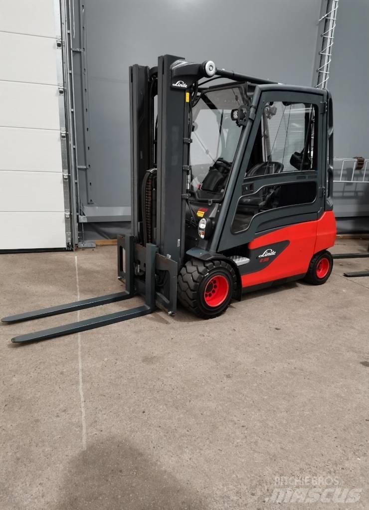 Linde E35L-01 Elektrische heftrucks