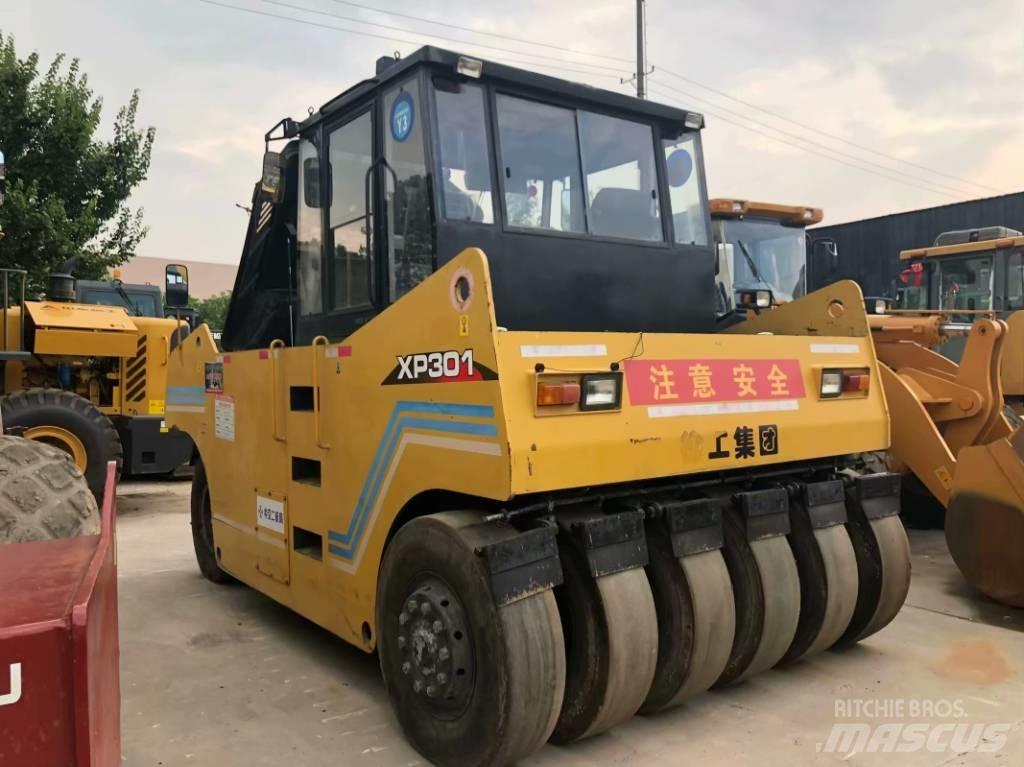 XCMG XP301 Bandenwalsen
