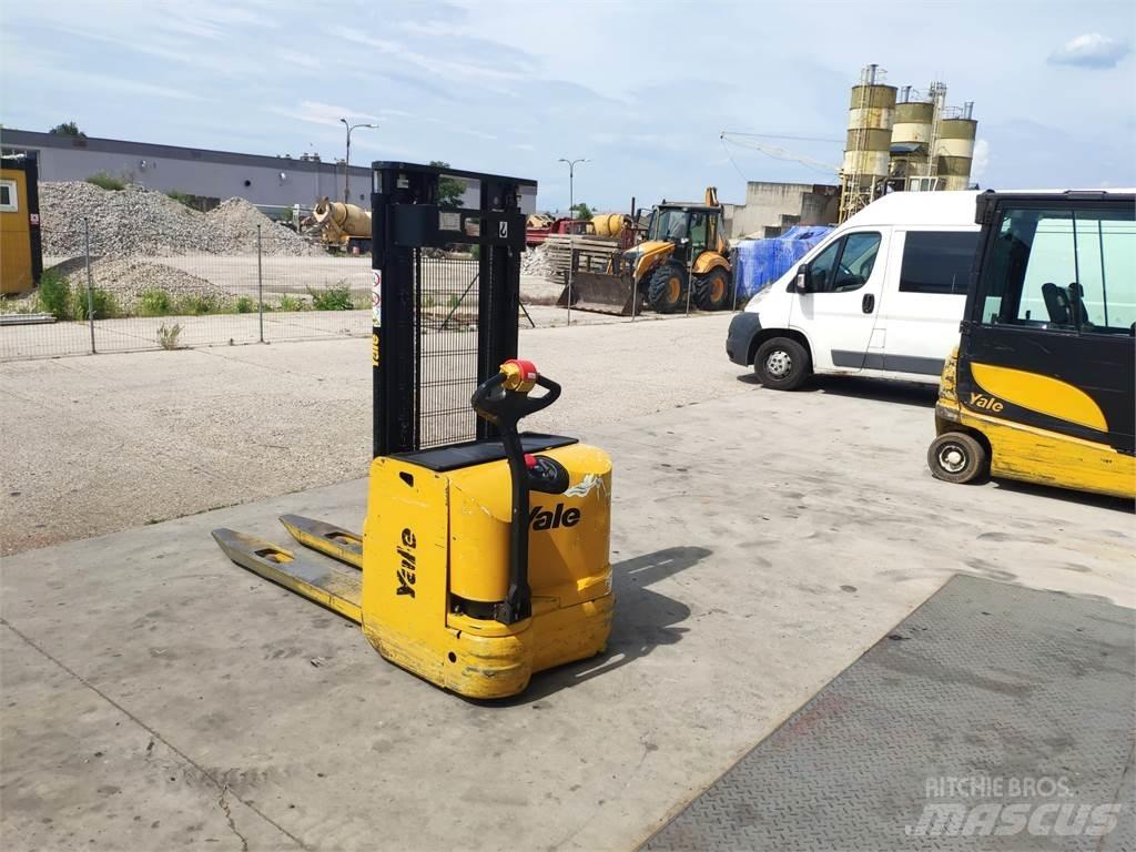 Yale MS14 AC Stapelaar meeloop