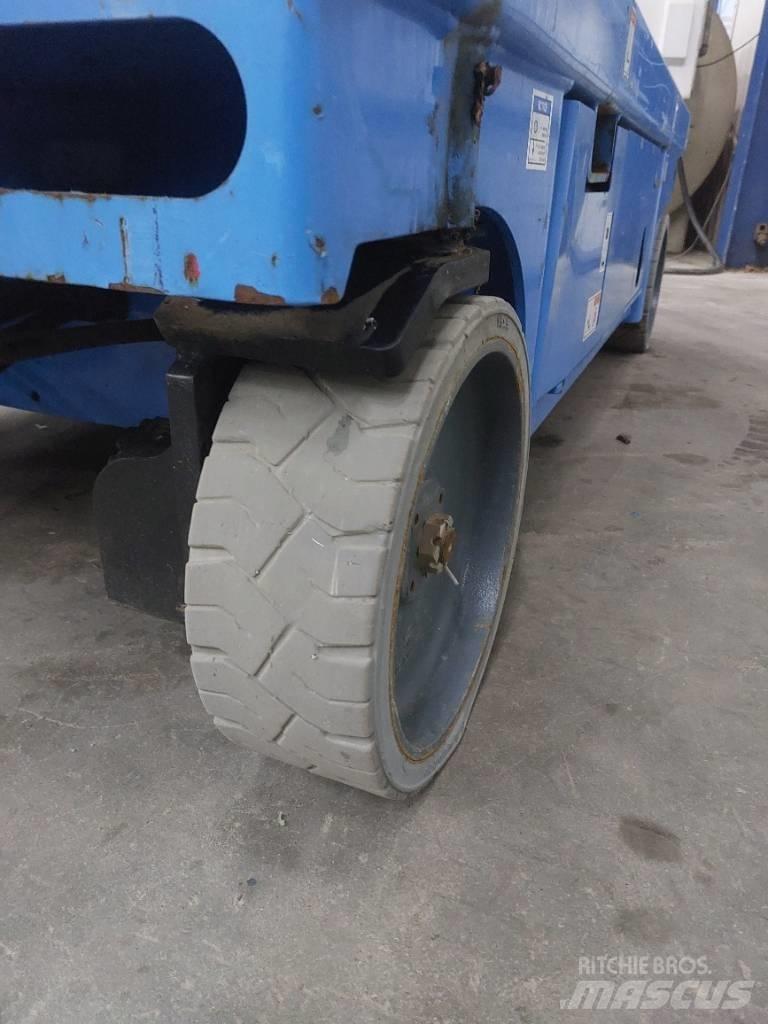 Haulotte Compact 14 Schaarhoogwerkers