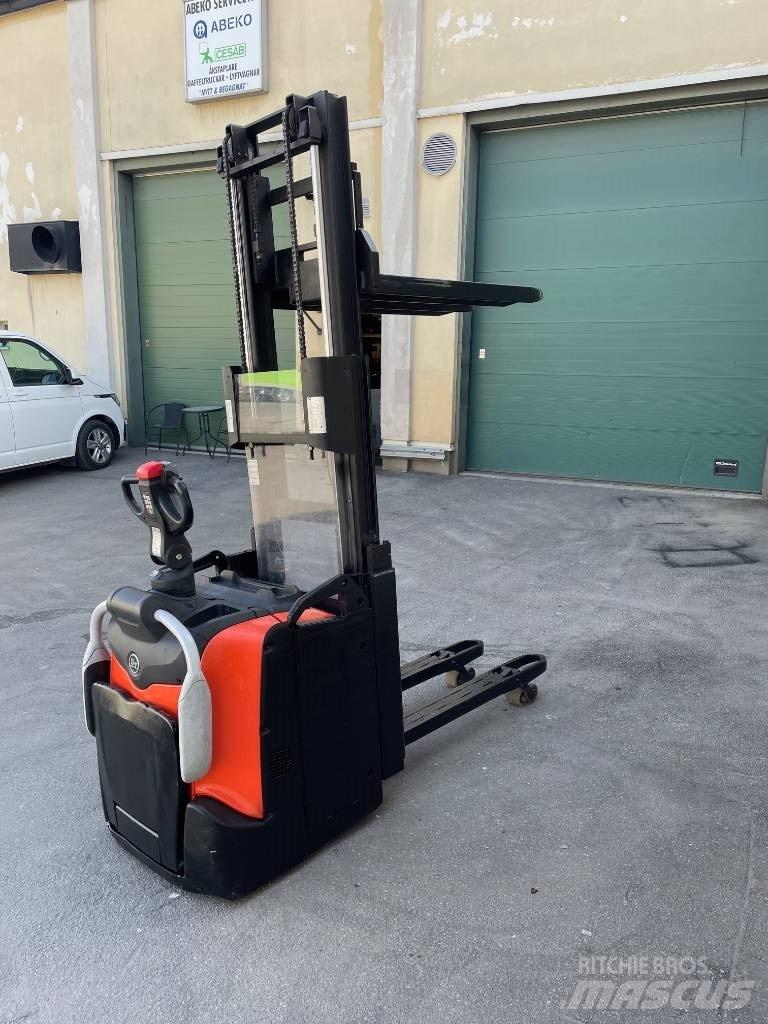 BT SPE 200 D Stapelaar meeloop
