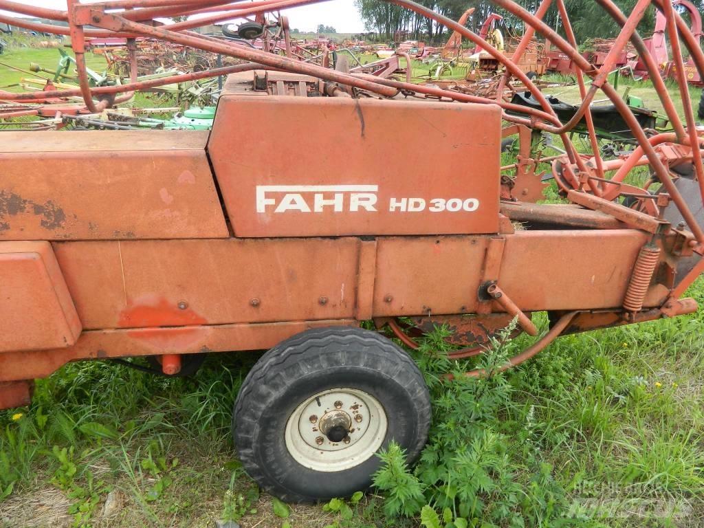 Deutz-Fahr HD300 Vierkante balenpers