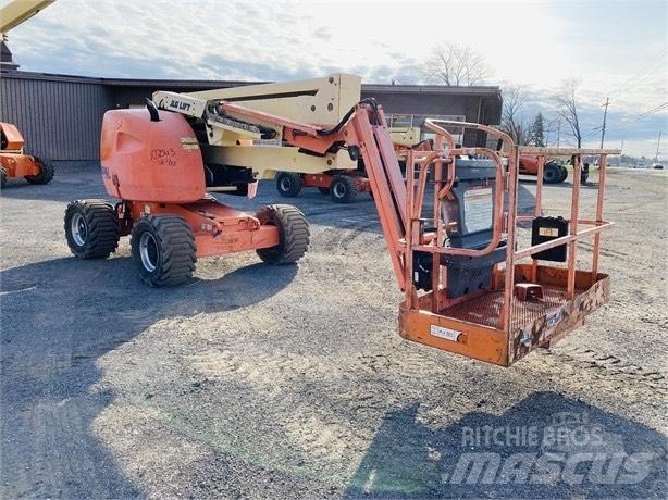 JLG 450 AJ Knikarmhoogwerkers