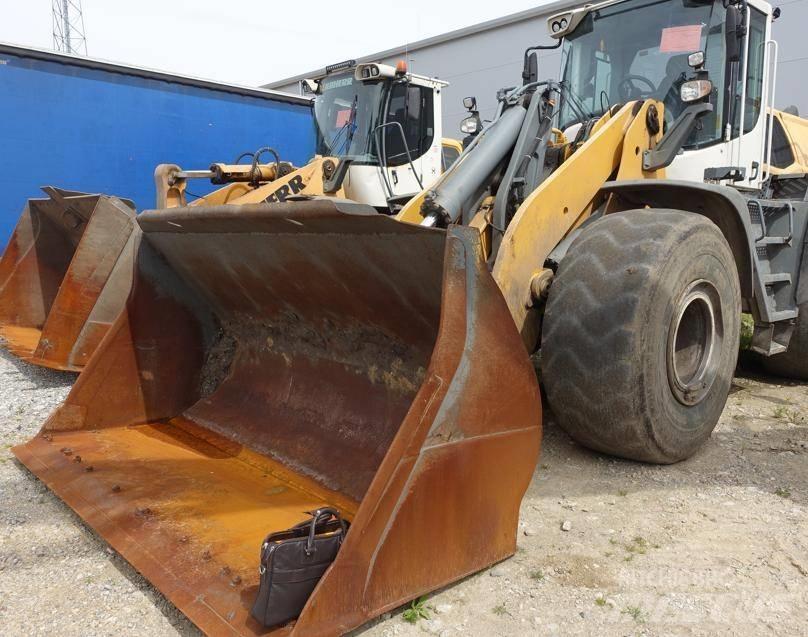 Liebherr L 566 Wielladers