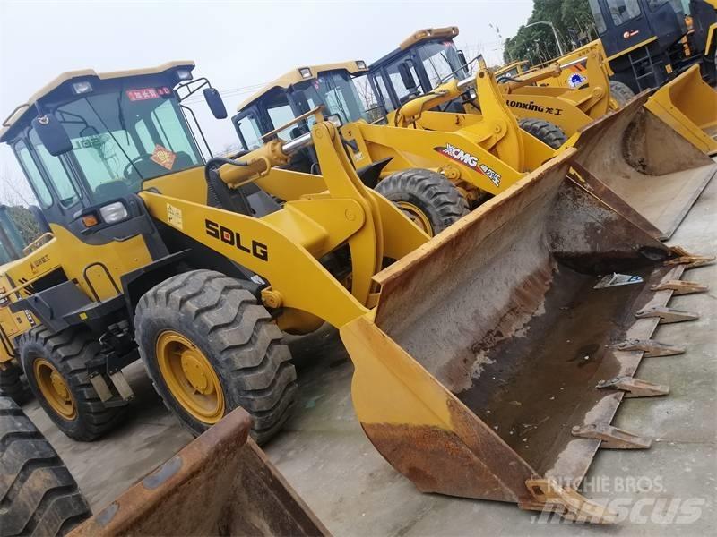 SDLG LG933L Wielladers