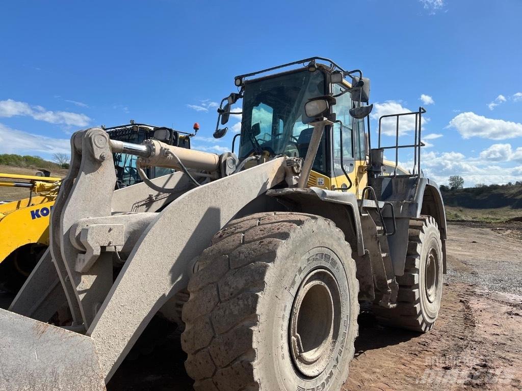Komatsu WA 470 Wielladers