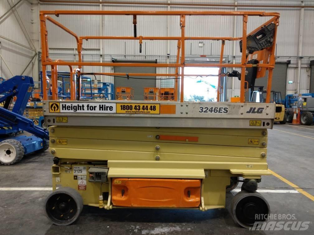 JLG ES 3246 Schaarhoogwerkers