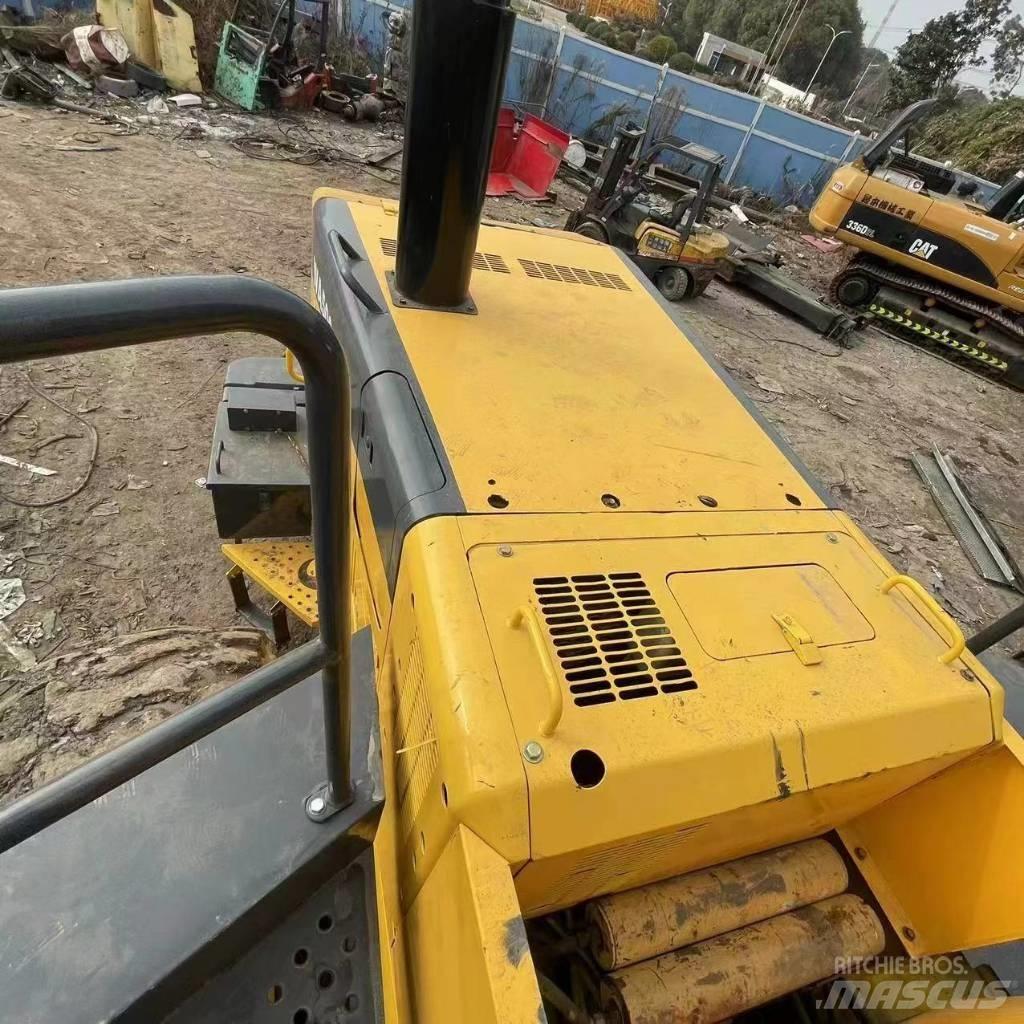 Komatsu WA 500 Wielladers