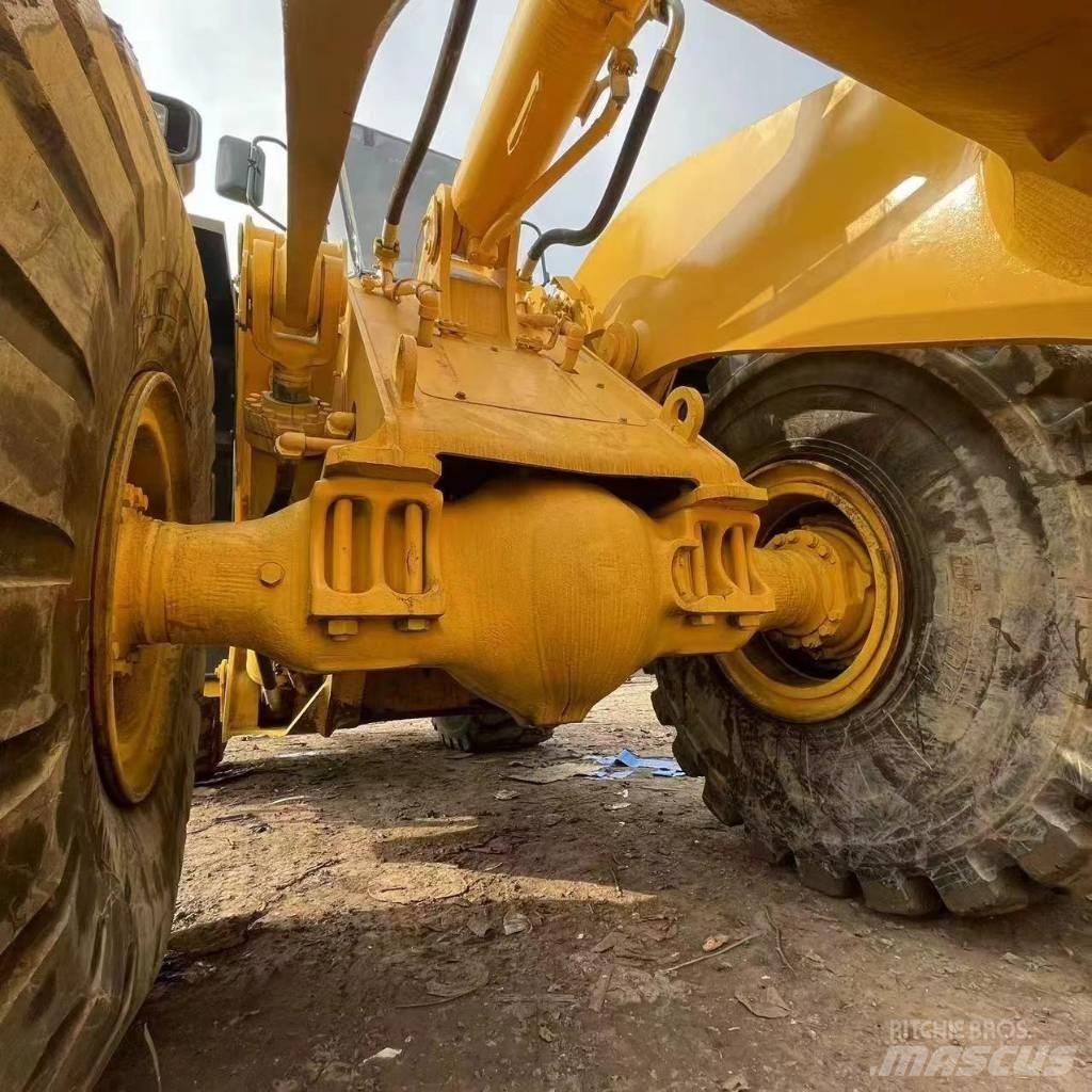 Komatsu WA 500 Wielladers
