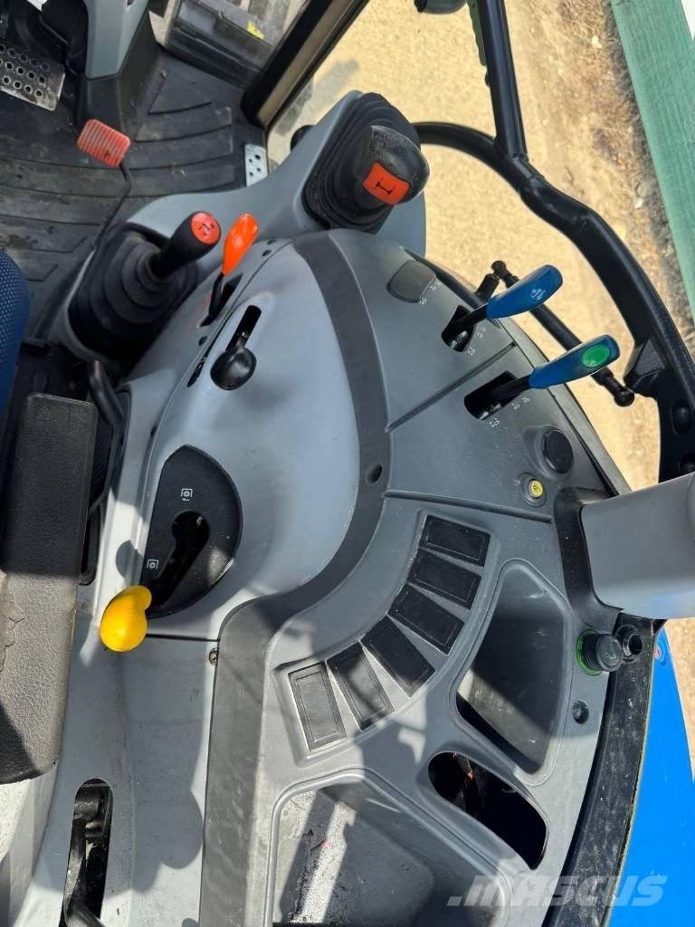 New Holland T 4.65 Tractoren