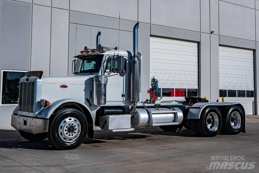 Peterbilt 379 Trekkers