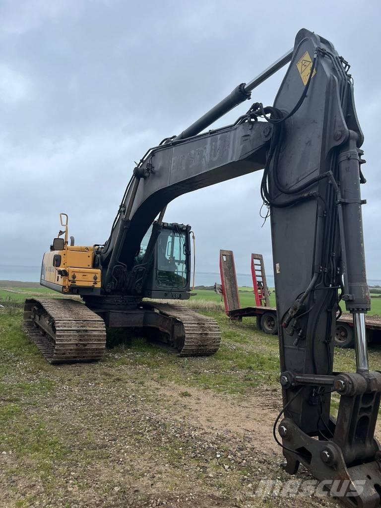 Volvo EC 290 C L Rupsgraafmachines