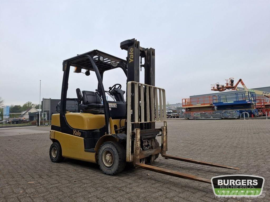 Yale GDP25 LX Diesel heftrucks