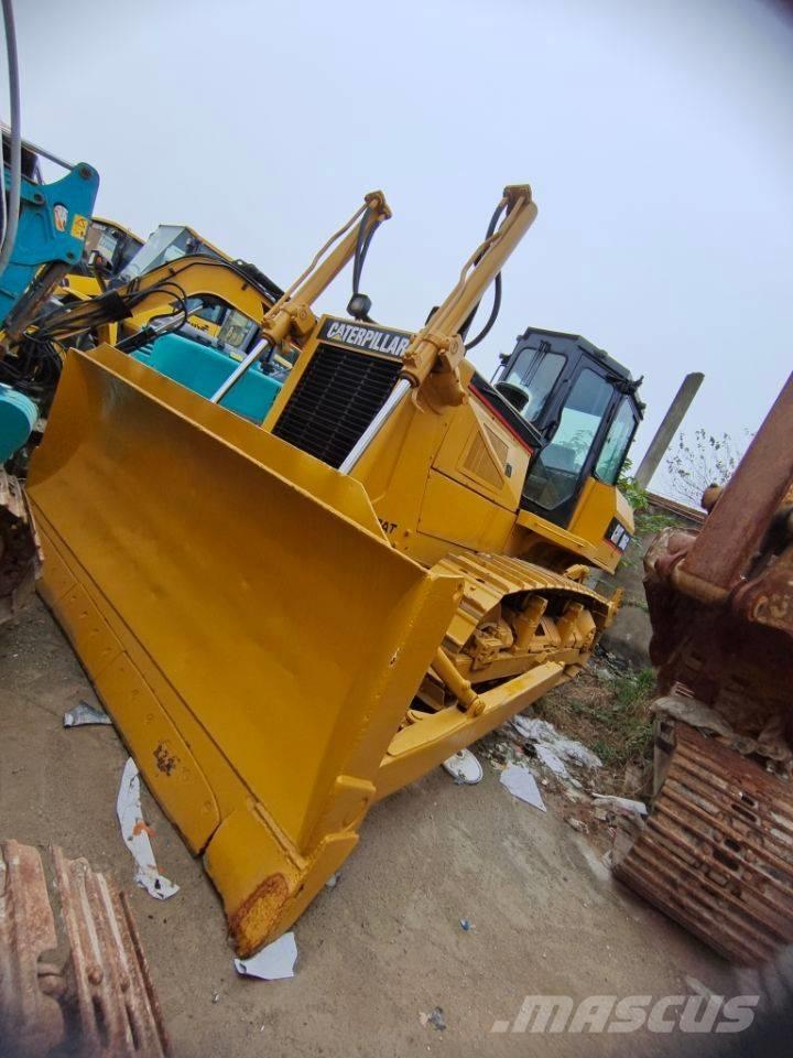 CAT D6G Rupsdozers