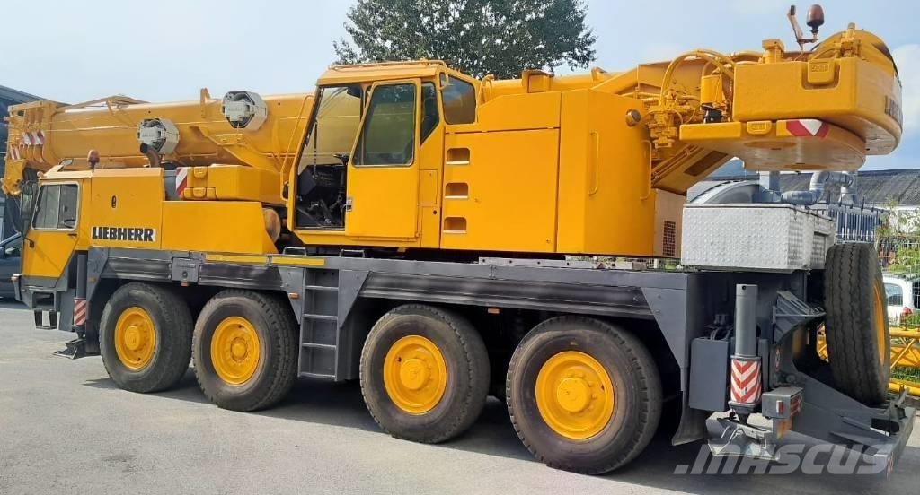 Liebherr 1070/1 Kranen voor alle terreinen