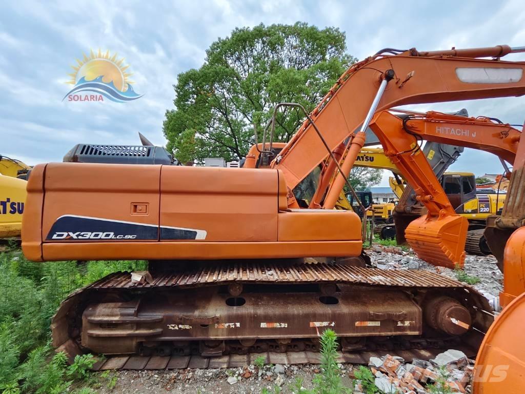Doosan DX 300 LC Rupsgraafmachines