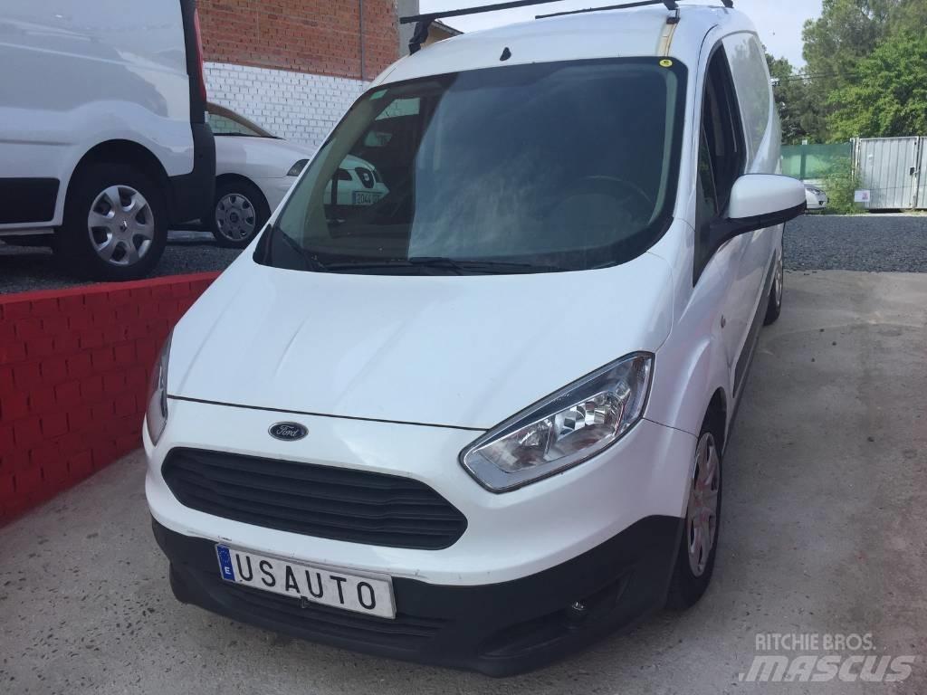 Ford Courier Gesloten opbouw