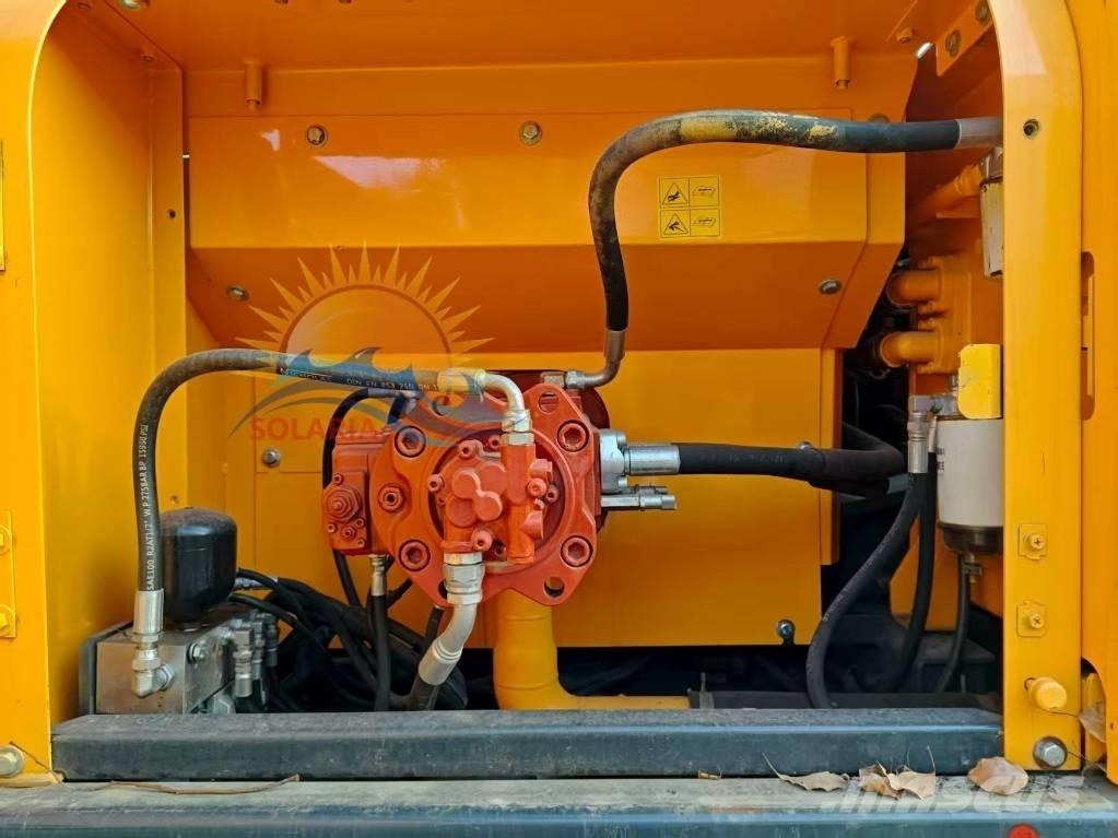 Hyundai R300LC-9 Rupsgraafmachines